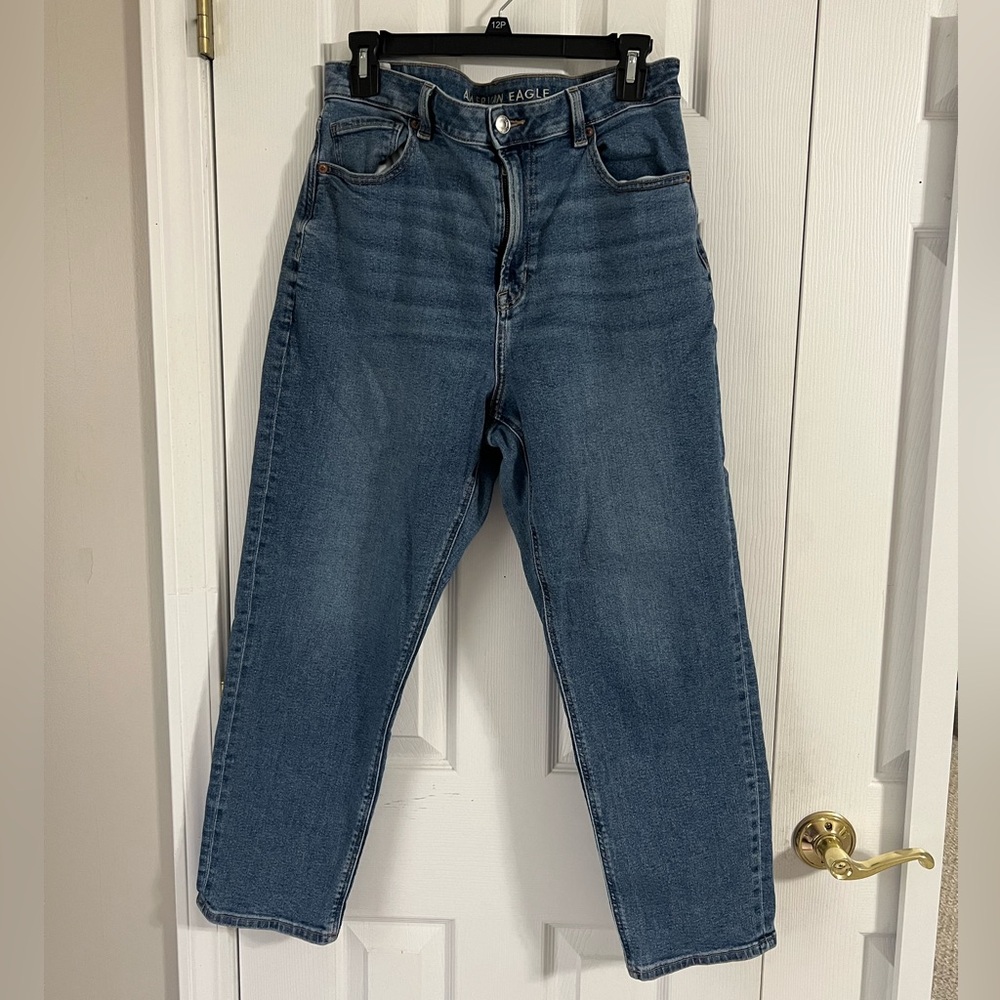 American Eagle Mom Jeans